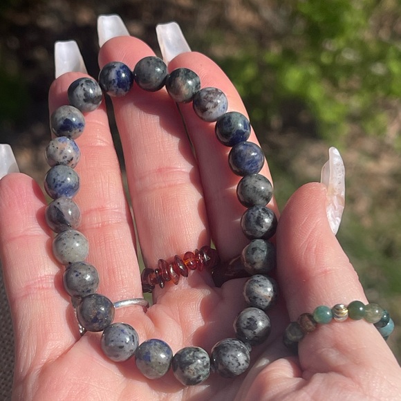 Sodalite crystal bracelet - Picture 3 of 4